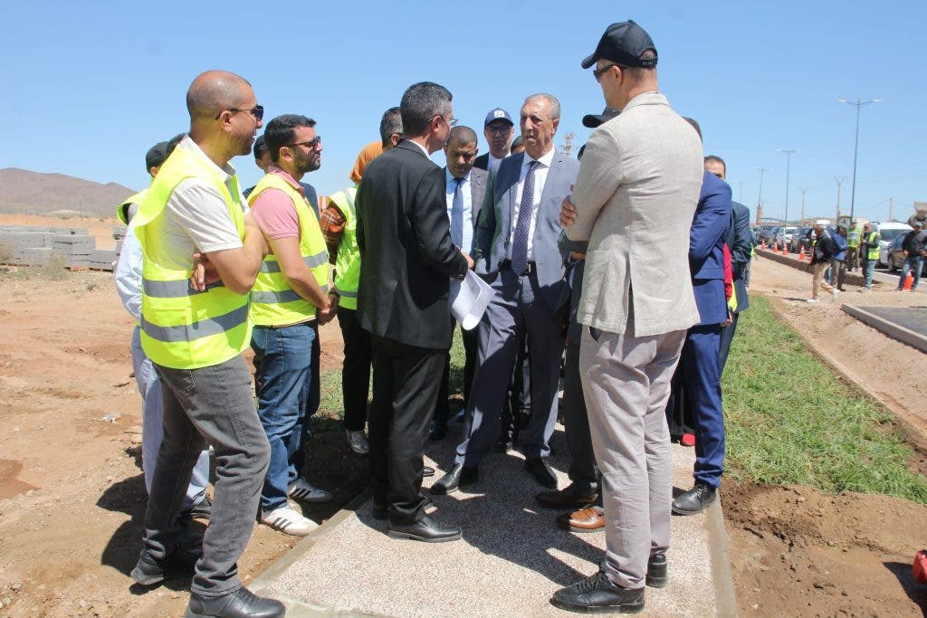 الوالي شوراق يتفقد تهيئة محيط الملعب الكبير بمراكش