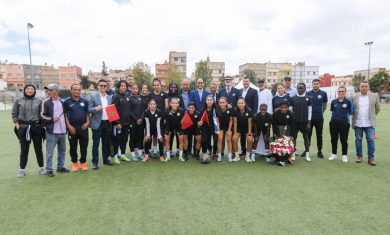 المغرب والسلفادور يعززان تعاونهما الرياضي عبر كرة القدم النسوية