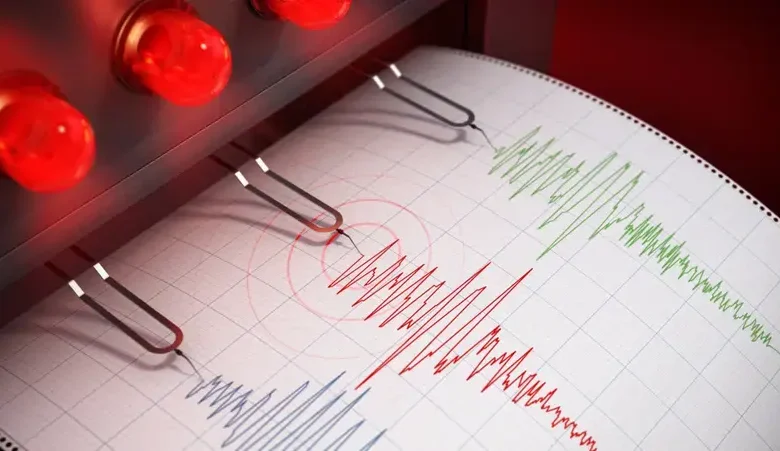 زلزال بقوة 5.5 درجات يضرب جنوب إيران