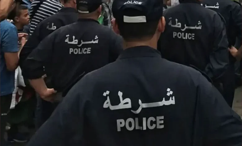 يدعى سامية.. الشرطة الجزائرية تطارد دجالا ينتحل صفة امرأة