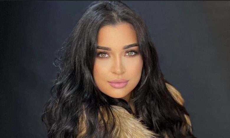 فرح الفاسي تدعو بالشفاء لكوثر بودراجة : “اللهم أعد إليها ابتسامتها” – صورة