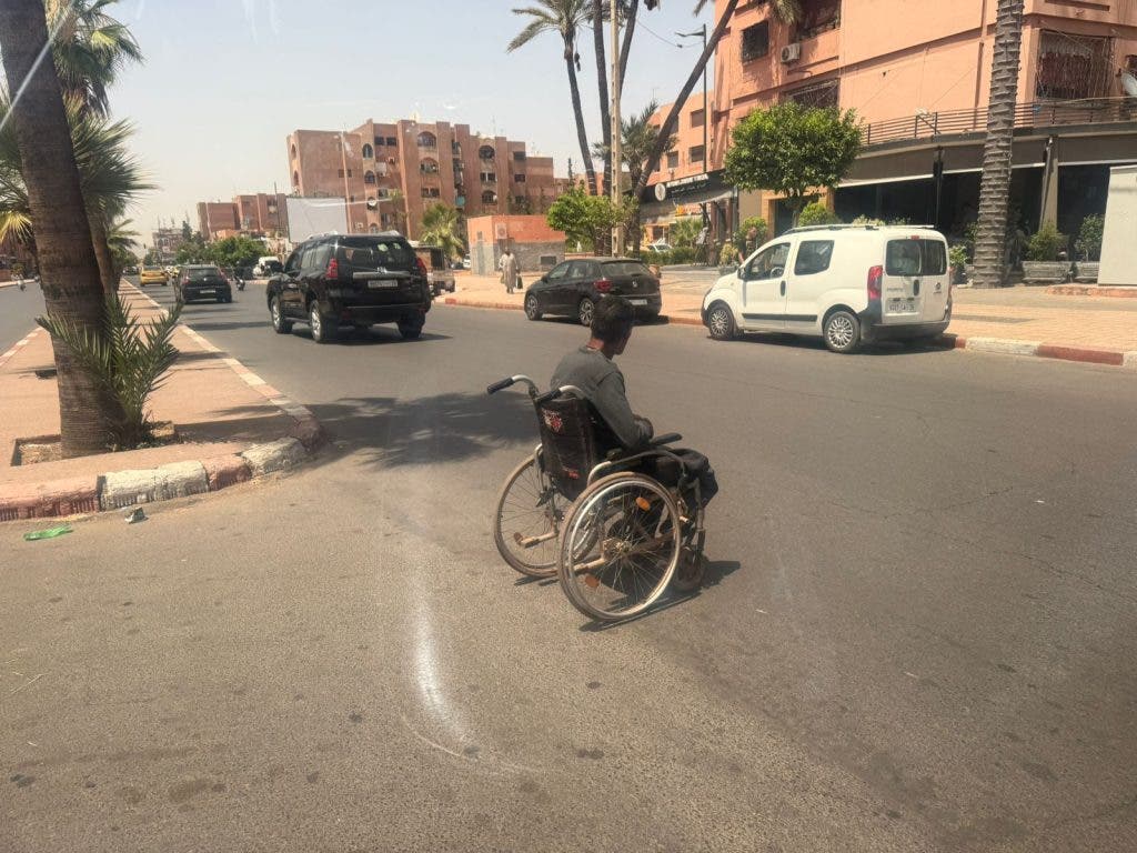 متجر لبيع الخمور يهدد السياحة بمراكش - صور