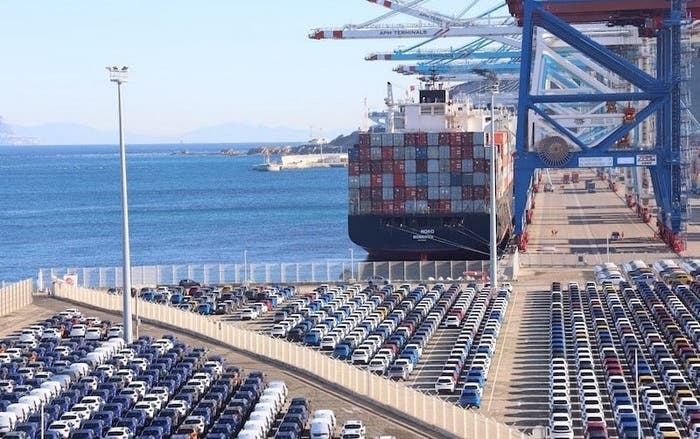 الاقتصاد المغربي يتحدى الأزمات.. أرقام و مؤشرات إيجابية تغري المستثمرين