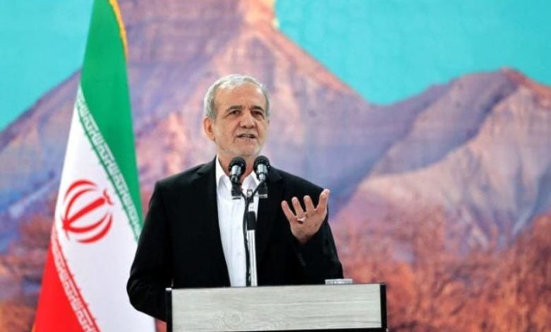 الرئيس الإيراني: طهران لا تنوي الحصول على أسلحة نووية