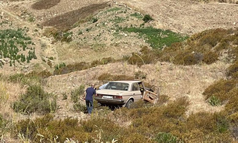 انقلاب سيارة بمنطقة بوحرشون يجدد مخاوف السلامة بالطريق الرابطة بين تطوان والحسيمة
