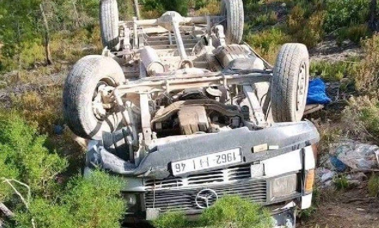 تازة.. مصرع شاب في حادث إنقلاب سيارة للنقل السري بجماعة مغراوة