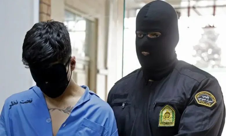 توجه إلى البلاد كسائح.. إعتقال “جاسوس” أوروبي في إيران
