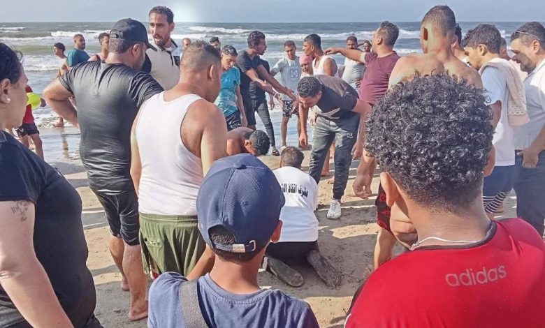 فاجعة بالمحمدية.. غرق أربعة أشقاء بشاطئ المدينة وعمليات البحث عن أحدهم متواصلة