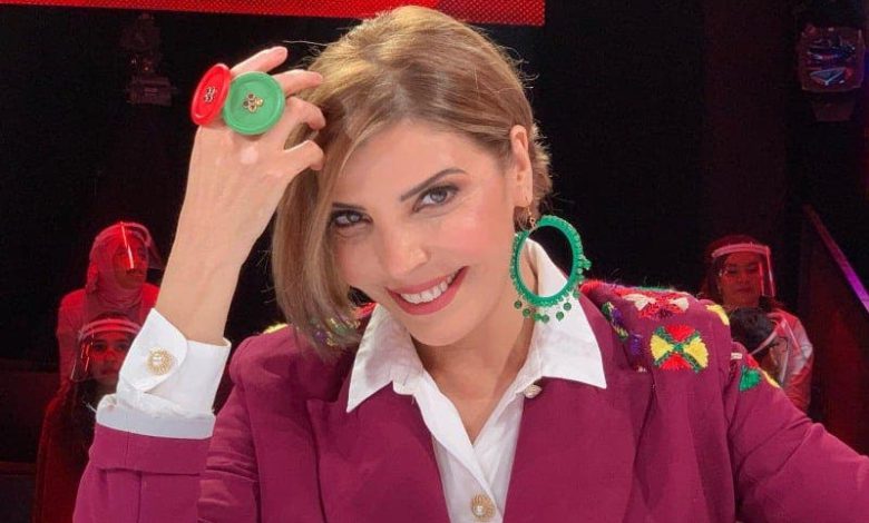 الفنانة لطيفة أحرار تظفر بلقب “دكتورة” بعد مناقشة أطروحتها