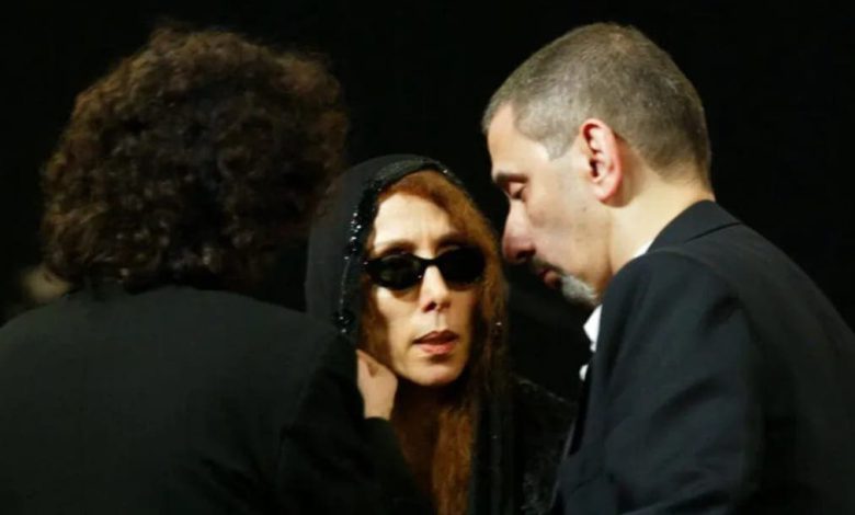 فيروز تنهار بعد وفاة نجلها زياد الرحباني