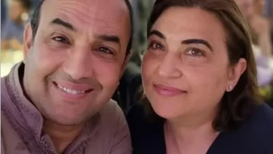 “وافقت فقط من أجل رضاها”.. رشيد الوالي يكشف عن لحظات الوحدة بعد سفر زوجته لتحقيق حلمها