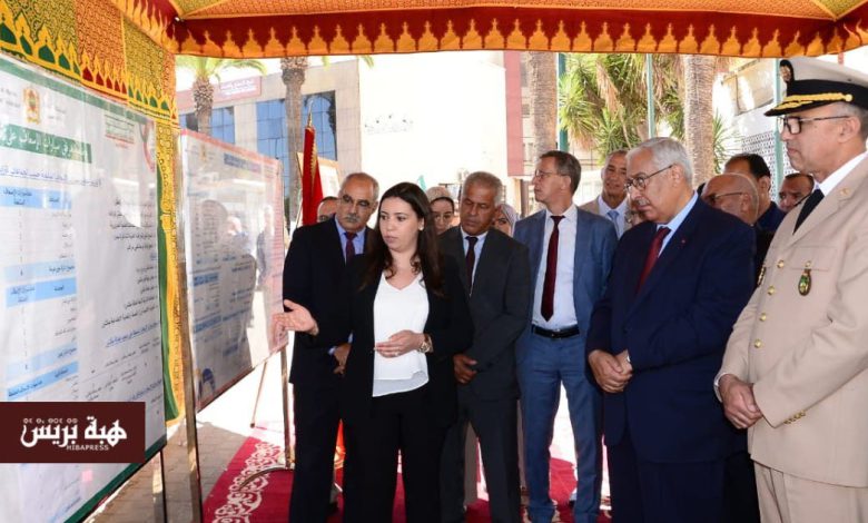 عمالة مكناس تحتفي بعيد الشباب بإطلاق مشاريع اجتماعية وتنموية لفائدة التلاميذ والأسر الهشة